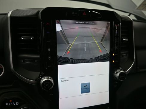 New 2026 RAM 1500 4x4 Crew Cab image 35