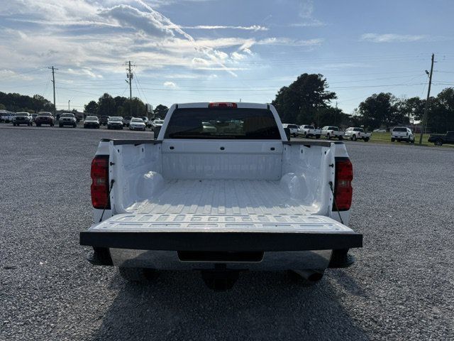 Used 2019 Chevrolet Silverado 2500 W/T AWD/4WD image 12