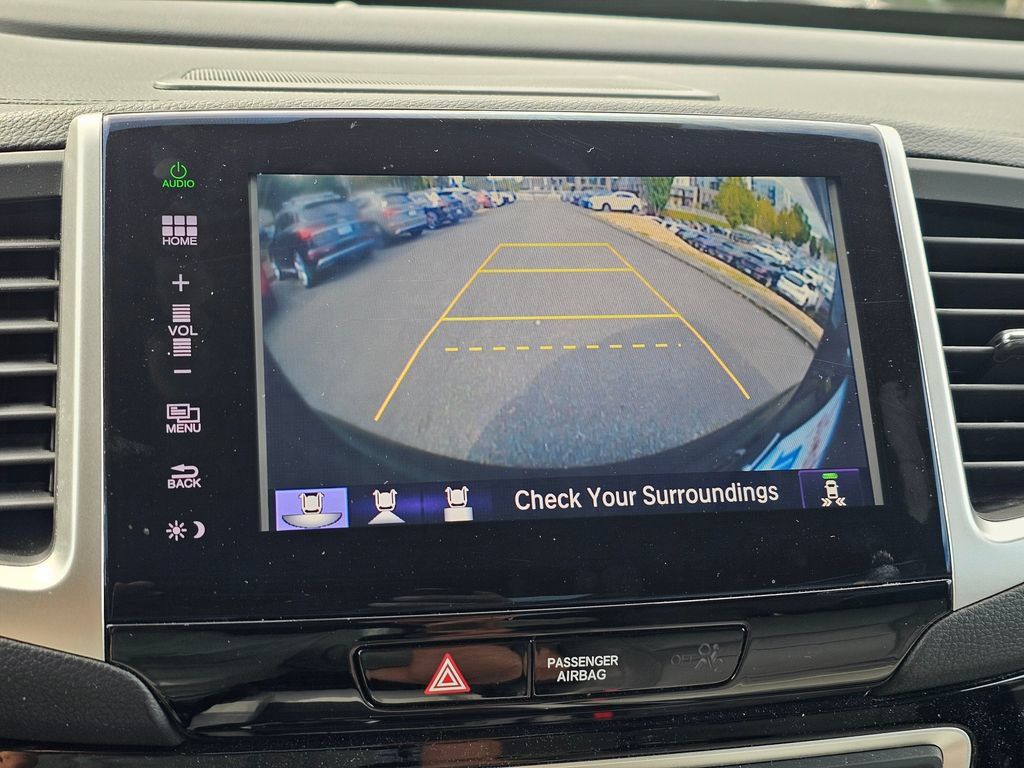 Used 2016 Honda Pilot Elite image 16