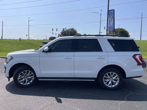 Used 2020 Ford Expedition XLT w/ Equipment Group 202A RWD image 6