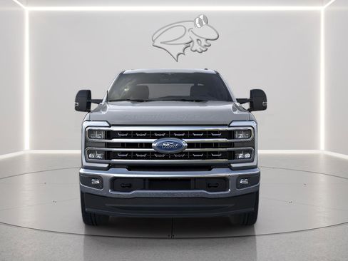 New 2026 Ford F250 Lariat w/ FX4 Off-Road Package image 8