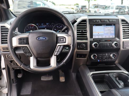 Used 2019 Ford F350 Platinum w/ Platinum Ultimate Package AWD/4WD image 19
