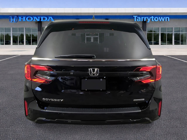 New 2027 Honda Odyssey Touring image 4