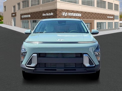 New 2026 Hyundai Kona SE image 12