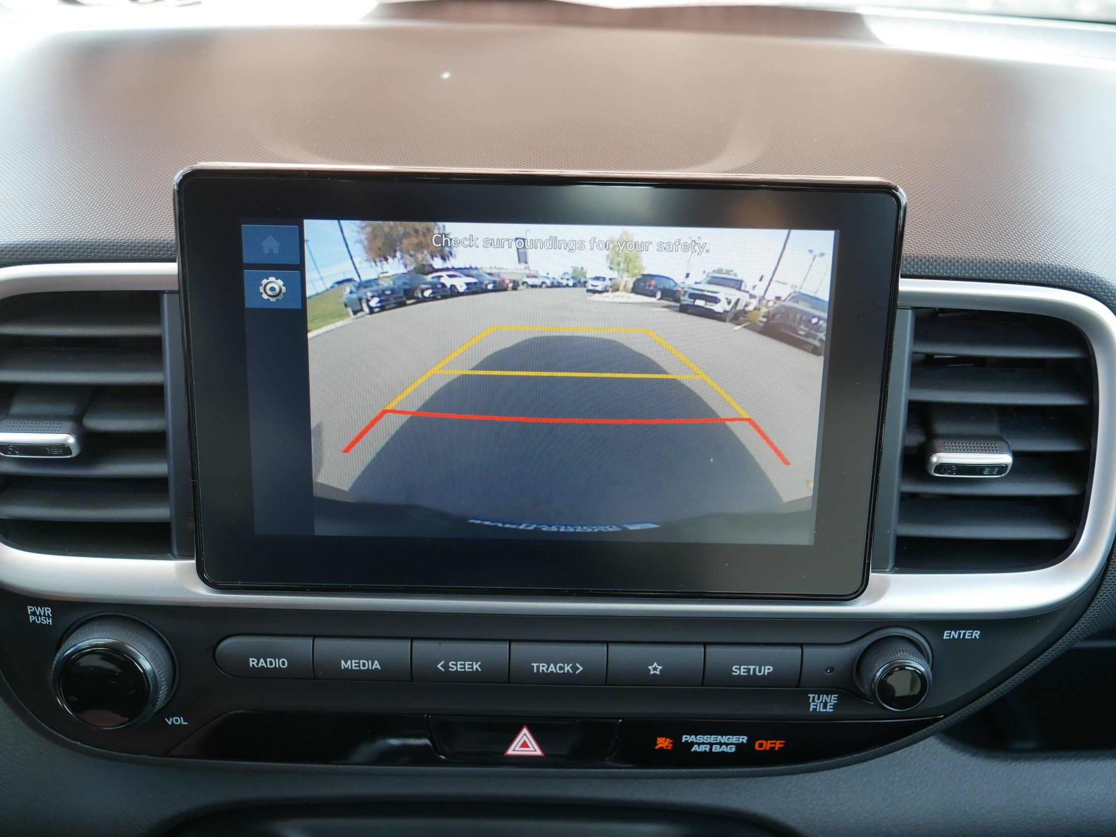 Used 2023 Hyundai Venue SE FWD image 30