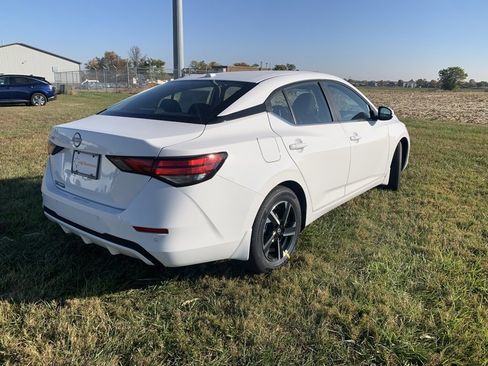 New 2025 Nissan Sentra SV w/ All-Weather Package image 5