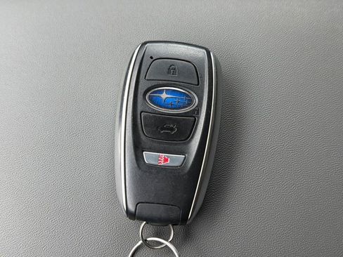 Used 2025 Subaru Outback Onyx Edition image 23