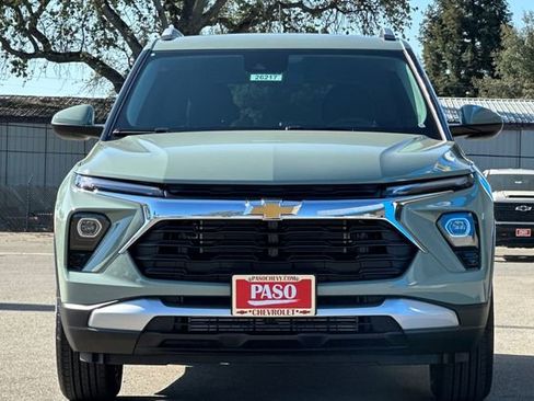 New 2026 Chevrolet TrailBlazer LT FWD image 12