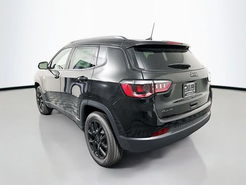 New 2026 Jeep Compass Latitude AWD/4WD image 5