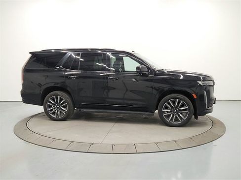 Used 2023 Cadillac Escalade Sport image 8