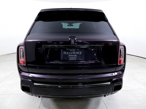 Certified 2025 Rolls-Royce Cullinan Black Badge image 9
