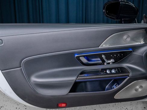 Used 2022 Mercedes-Benz SL 63 AMG 4MATIC image 16
