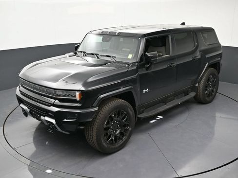 Used 2025 GMC Hummer EV 2X AWD/4WD image 16