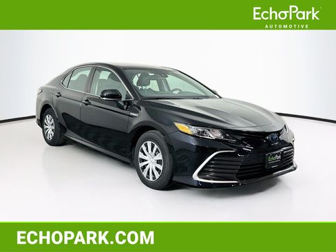 Used 2021 Toyota Camry LE w/ Cold Weather Package FWD image 1