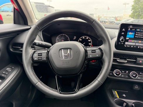 Certified 2024 Honda HR-V EX-L image 11