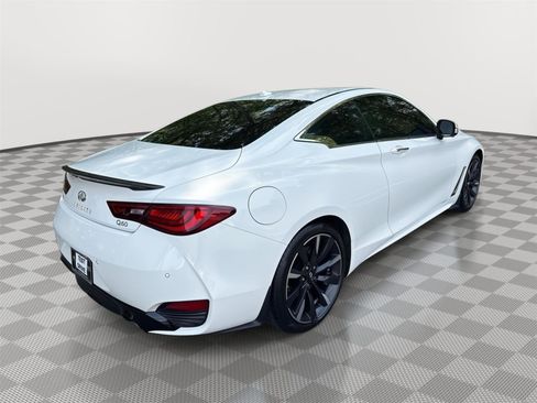 Used 2022 INFINITI Q60 3.0t Luxe w/ Essential Package AWD/4WD image 6
