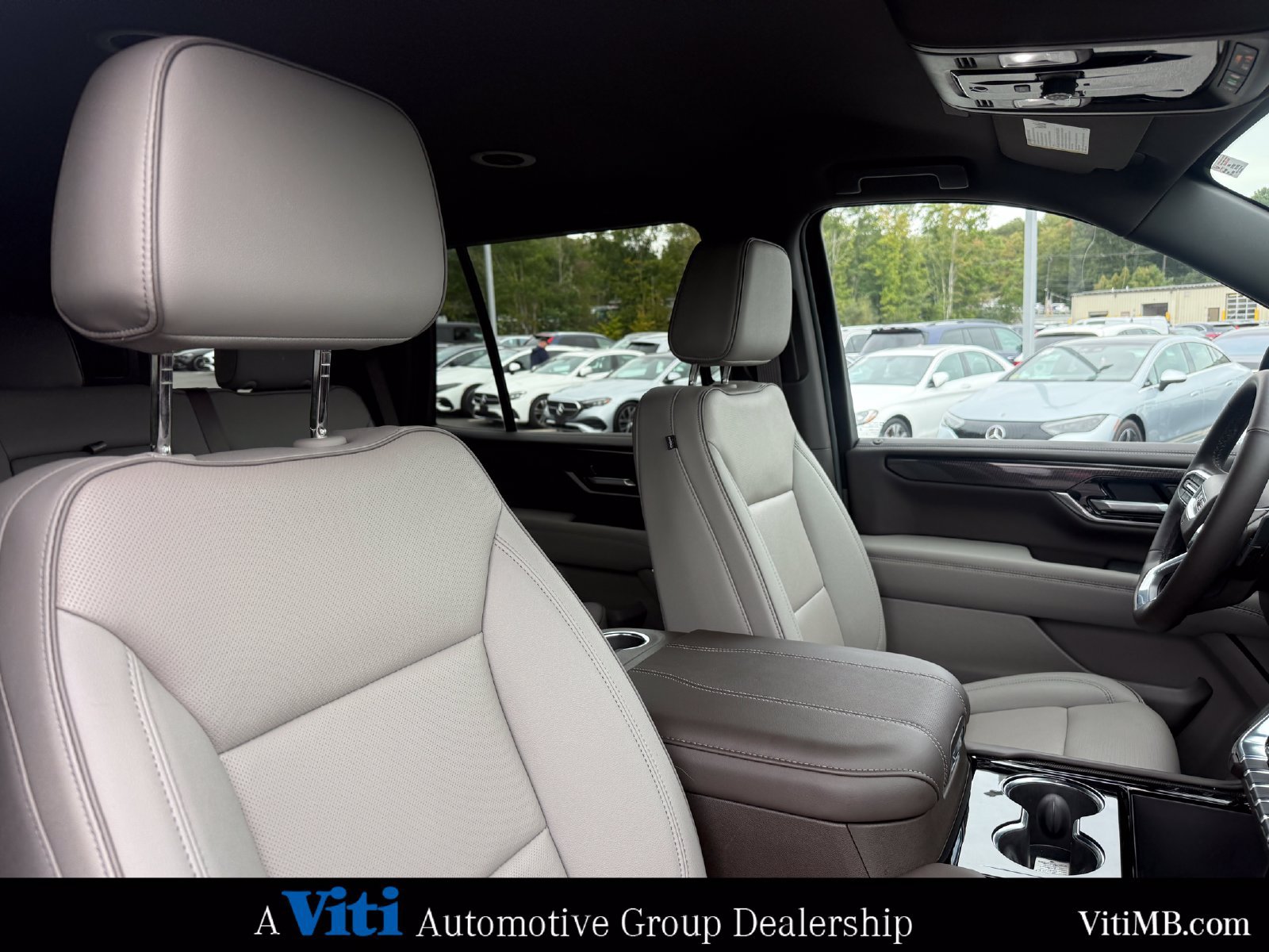 Used 2026 GMC Yukon Elevation AWD/4WD image 29