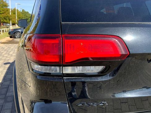 Used 2021 Jeep Grand Cherokee Freedom Edition image 23