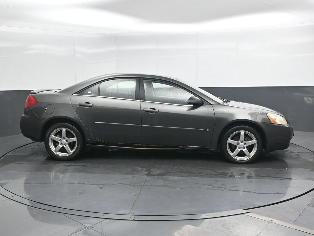 Used 2007 Pontiac G6 Sedan w/ Sport Package FWD image 3