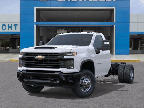 New 2025 Chevrolet Silverado 3500 W/T w/ WT Convenience Package image 6