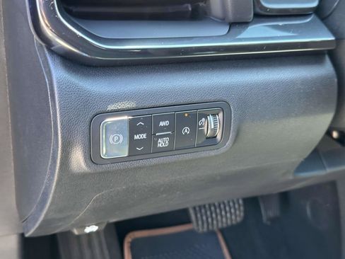 New 2026 GMC Terrain AT4 w/ Convenience Package III image 18