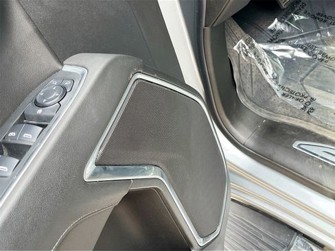 Used 2024 Chevrolet Silverado 1500 LT w/ Protection Package image 19