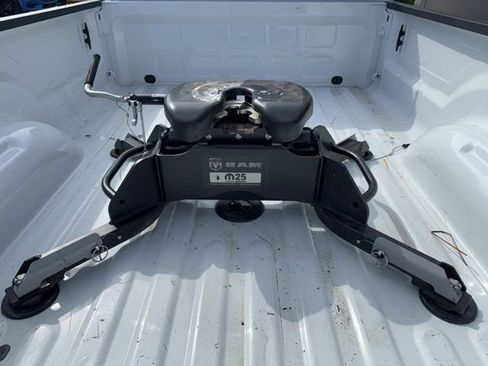 Used 2024 RAM 3500 Big Horn w/ Night Edition AWD/4WD image 41