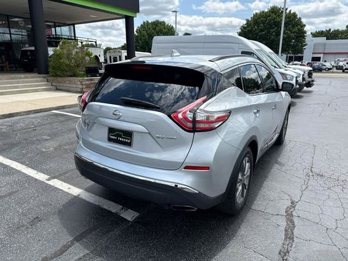 Used 2018 Nissan Murano SV AWD/4WD image 8