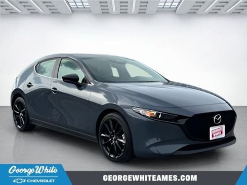 Used 2024 MAZDA MAZDA3 s AWD/4WD image 1