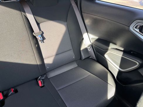 Used 2025 Kia Soul LX w/ LX Technology Package image 33
