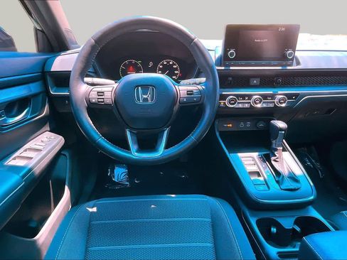 Used 2024 Honda CR-V Sport image 6