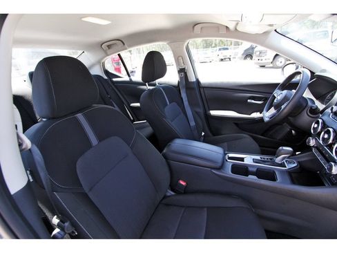 Used 2025 Nissan Sentra SV w/ Trunk Package FWD image 26