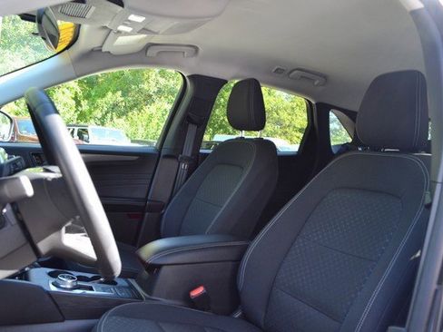 Used 2024 Ford Escape Active image 18