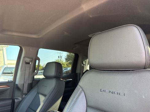 Used 2025 GMC Sierra 1500 Denali w/ Technology Package image 14