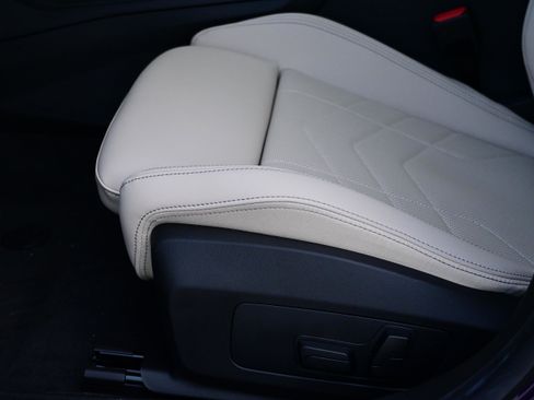 New 2026 BMW 228i xDrive w/ Technology Package image 27