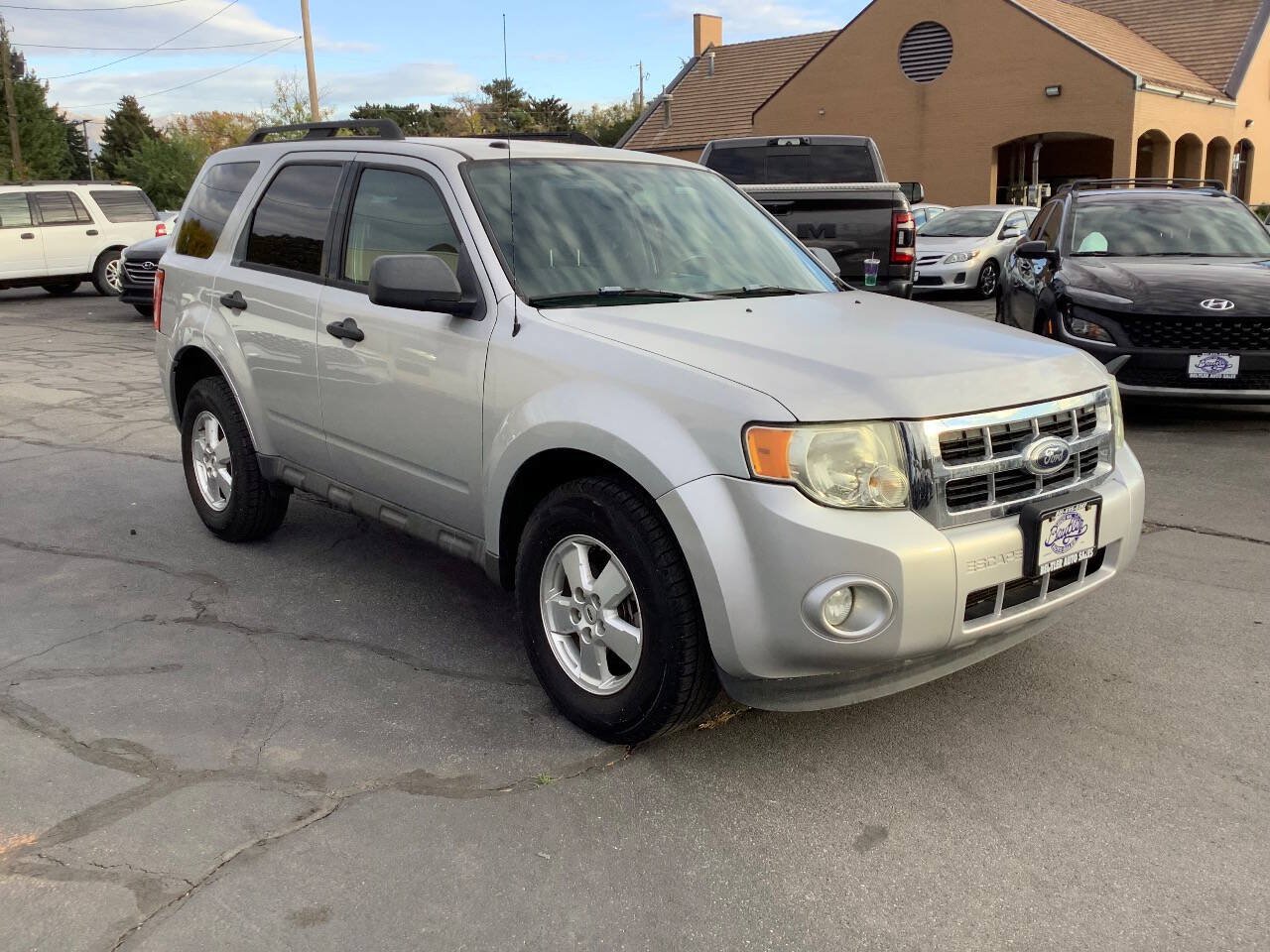 Used 2012 Ford Escape XLT FWD image 7