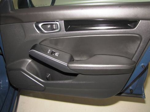 Certified 2025 Honda Civic Sport Touring image 22