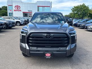 Used 2025 Toyota Tundra SR5 w/ SR5 Convenience Package AWD/4WD video 2