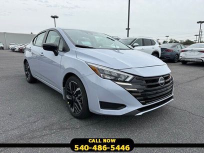 New 2025 Nissan Versa SR w/ Trunk Package