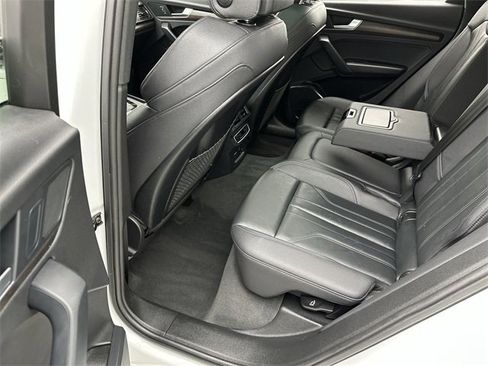 Certified 2023 Audi Q5 2.0T Premium w/ Convenience Package image 22