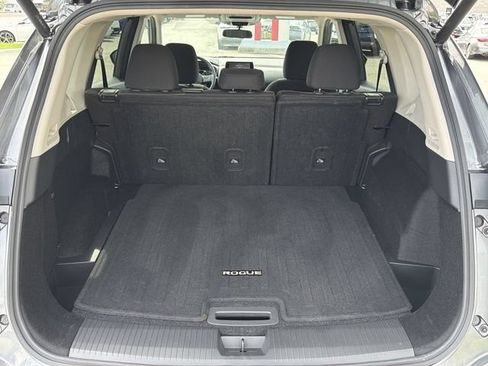 Certified 2026 Nissan Rogue SV w/ Cold Weather Package AWD/4WD image 26