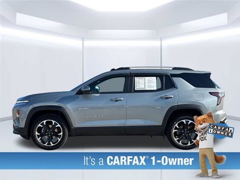Used 2025 Chevrolet Equinox LT FWD image 3