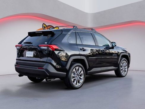 New 2025 Toyota RAV4 XLE Premium image 5