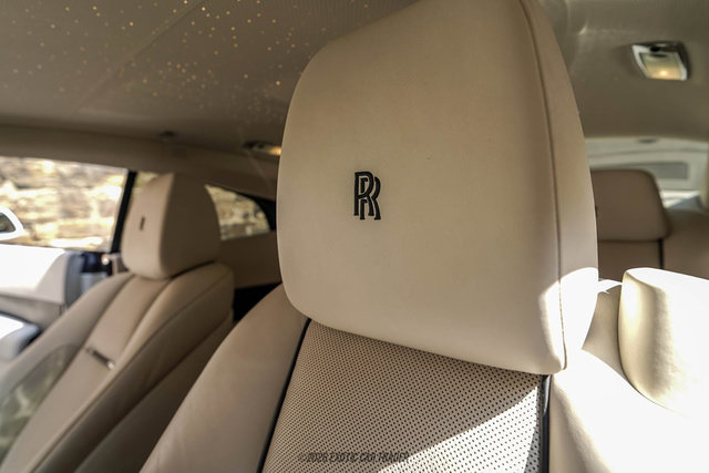 Used 2017 Rolls-Royce Wraith RWD image 47