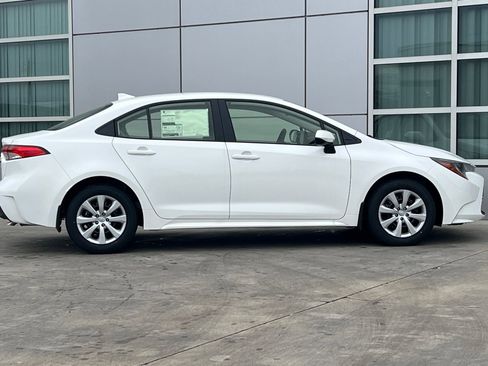 New 2026 Toyota Corolla LE image 3