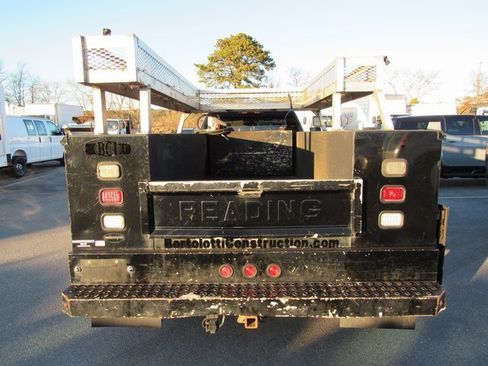 Used 2016 GMC Sierra 3500 Base w/ Sierra Convenience Package image 3