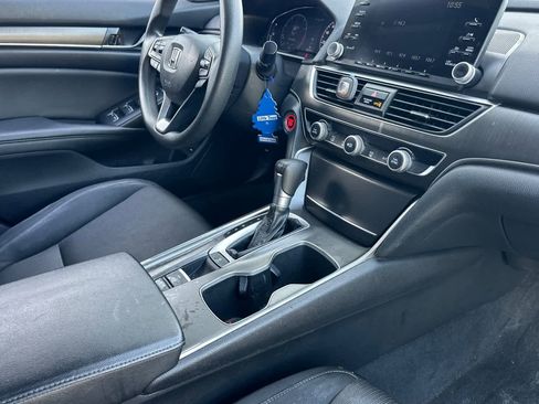 Used 2020 Honda Accord LX image 16