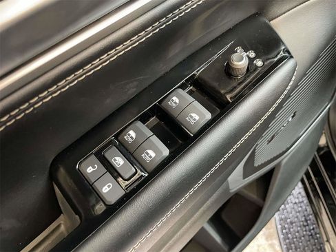 New 2025 Jeep Wagoneer Series II w/ Premium Group I image 28