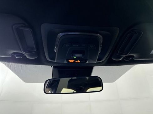 Used 2023 Toyota Corolla SE image 24