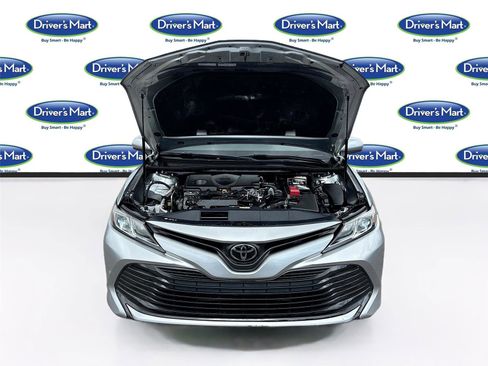 Used 2018 Toyota Camry LE FWD image 29
